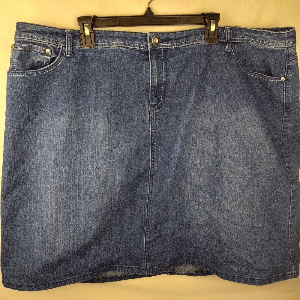 Baccini 24W denim skirt bling embroidered blue jean modern fashion essential